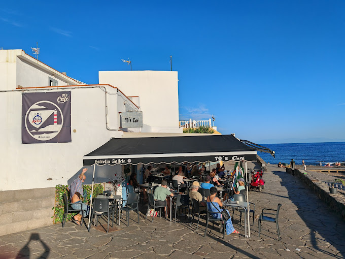 terraza 70s Café Poris